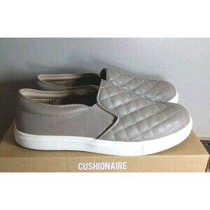 Cushionaire Women Reena Natural‎ Quilted Slip On Comfort Shoes Size 8.5W